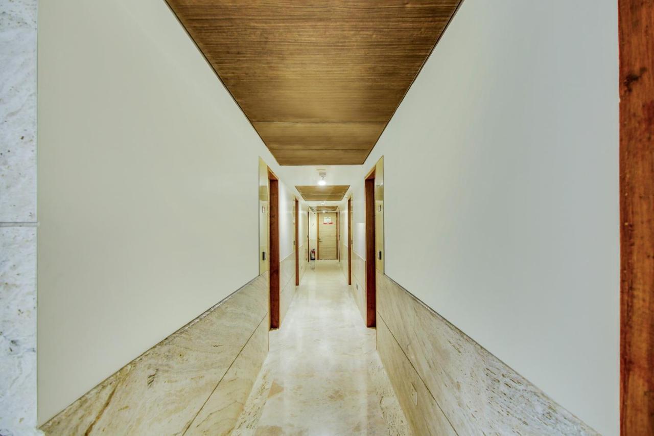Townhouse Oak Safdarjung Hotel Ню Делхи Екстериор снимка