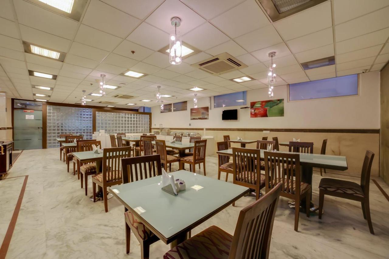 Townhouse Oak Safdarjung Hotel Ню Делхи Екстериор снимка