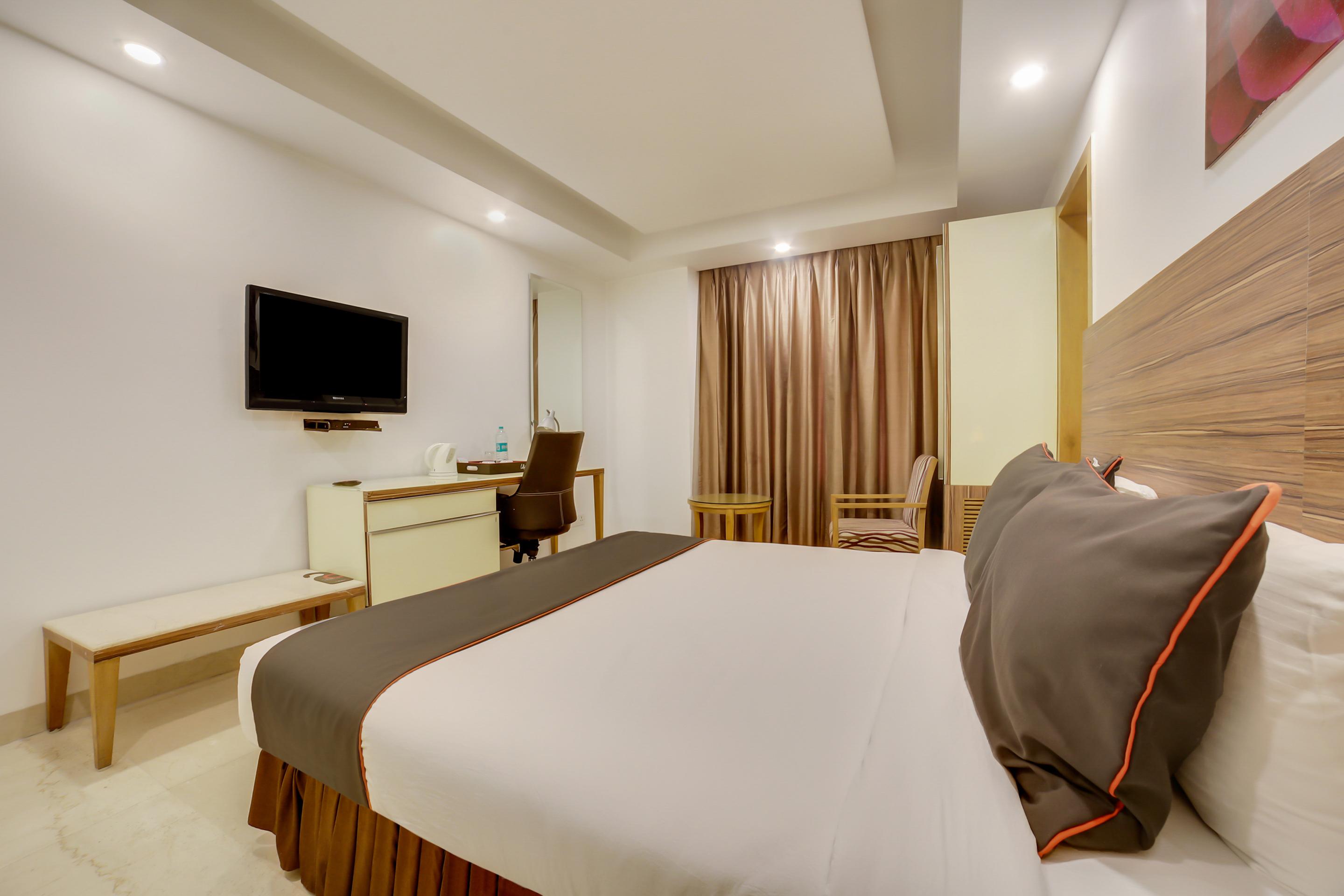 Townhouse Oak Safdarjung Hotel Ню Делхи Екстериор снимка